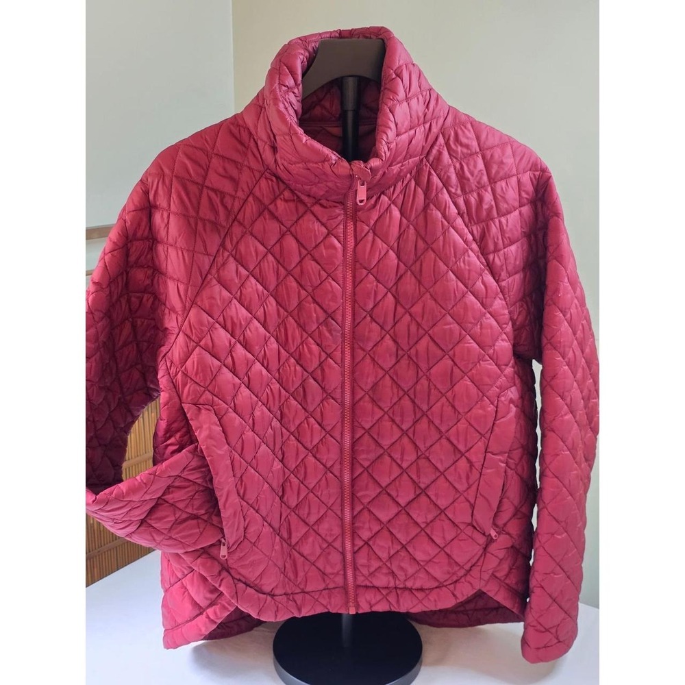 Athleta Whisper Featherless Jacket Red Diamond Quilted Puffer Full Zip L